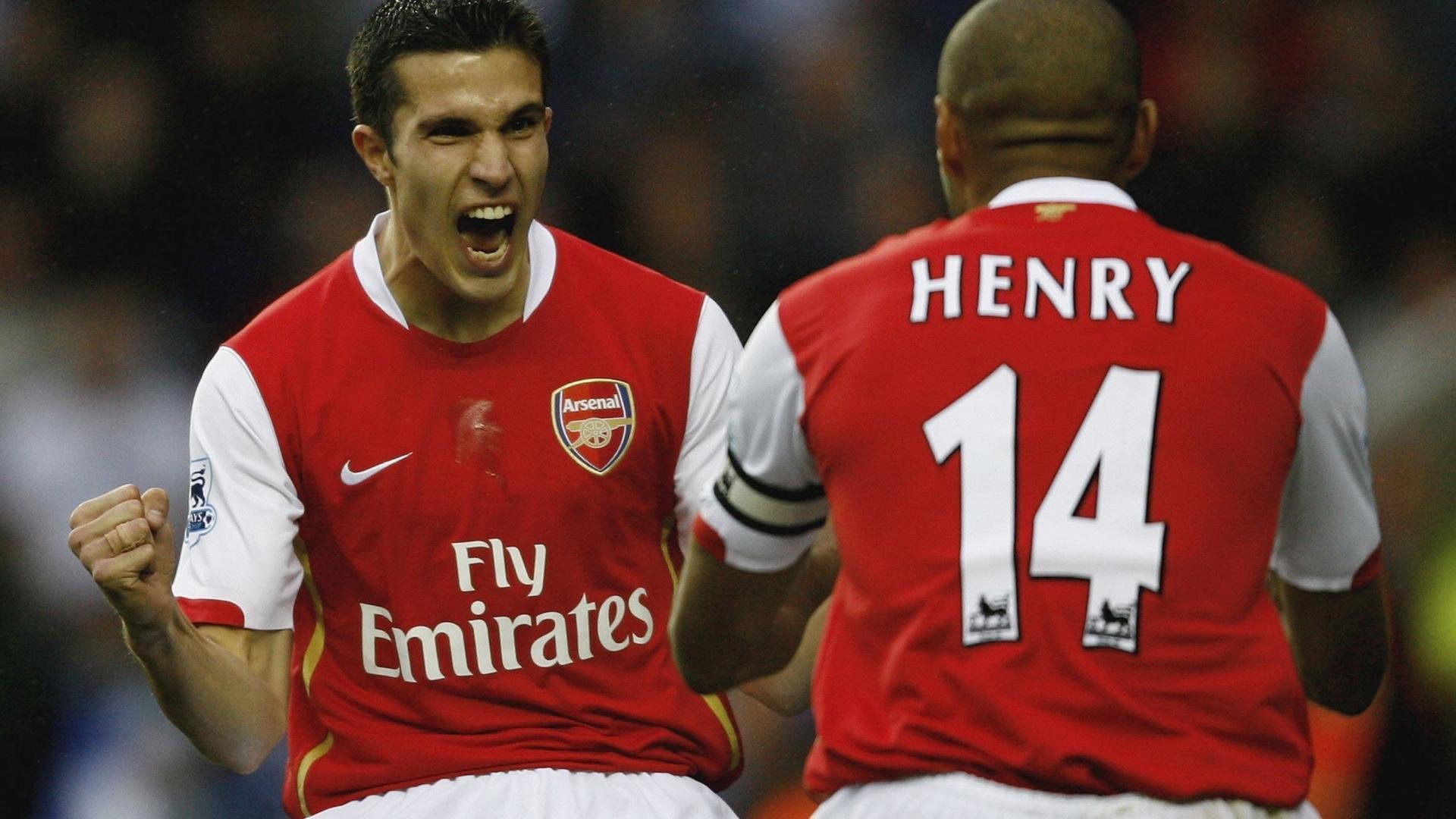 决赛中场控制力决定比赛走向，中场如何控制比赛节奏