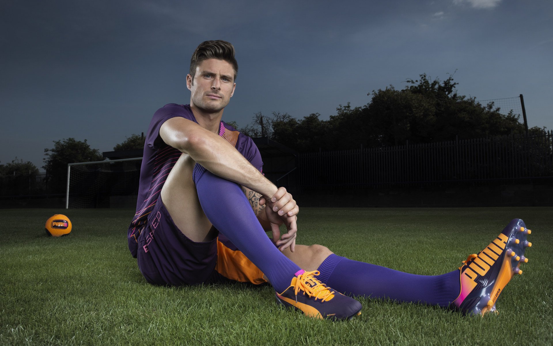 加拿大队赛制评估：如何通过赛制安排提升战术执行力与配合，加拿大队首发