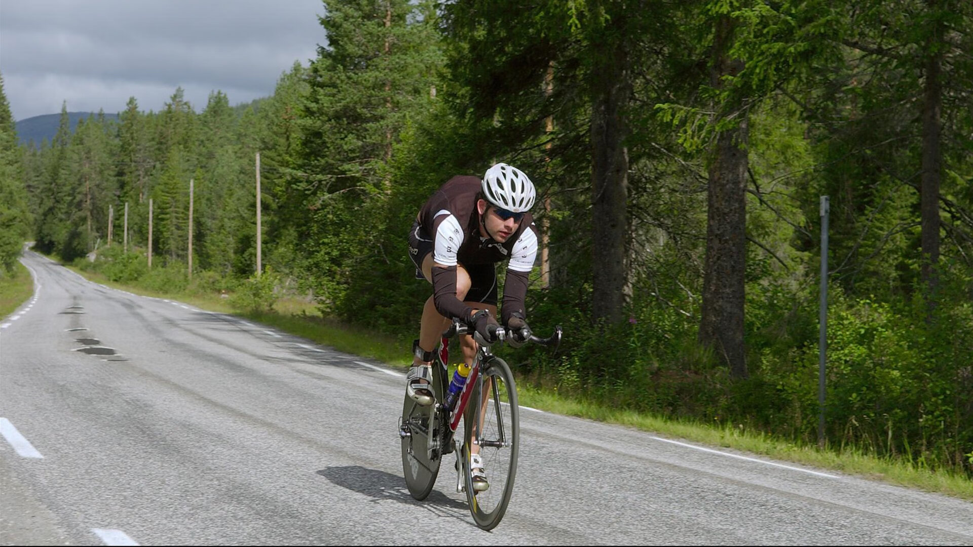 女子橄榄球职业化提速引关注，女子橄榄球女神
